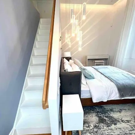 De Standing Apartmán